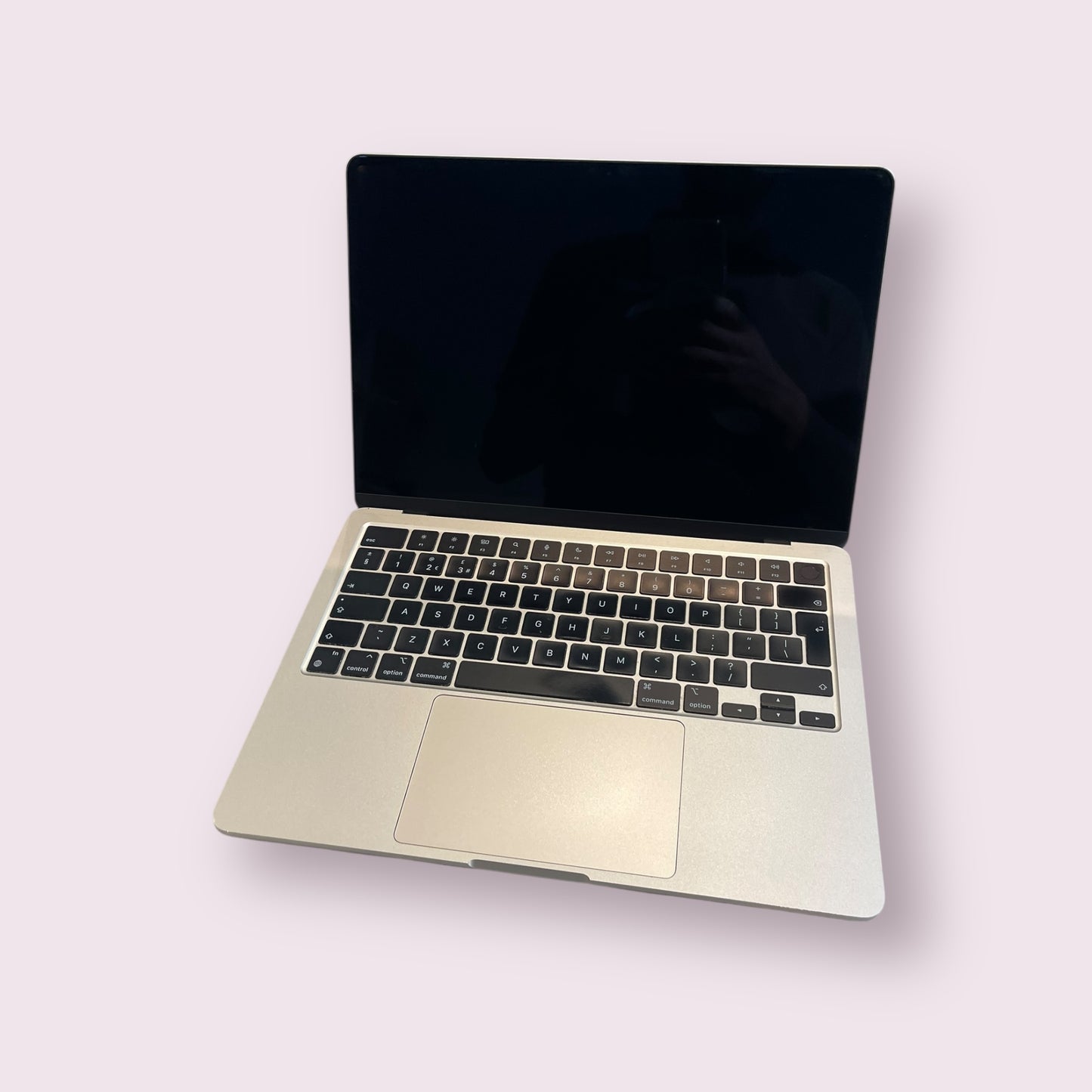Apple MacBook air 13" M2 2022 A2681 - M2, 8GB RAM, 250GB SSD, Mac OS Sequoia - Starlight Silver - Grade B