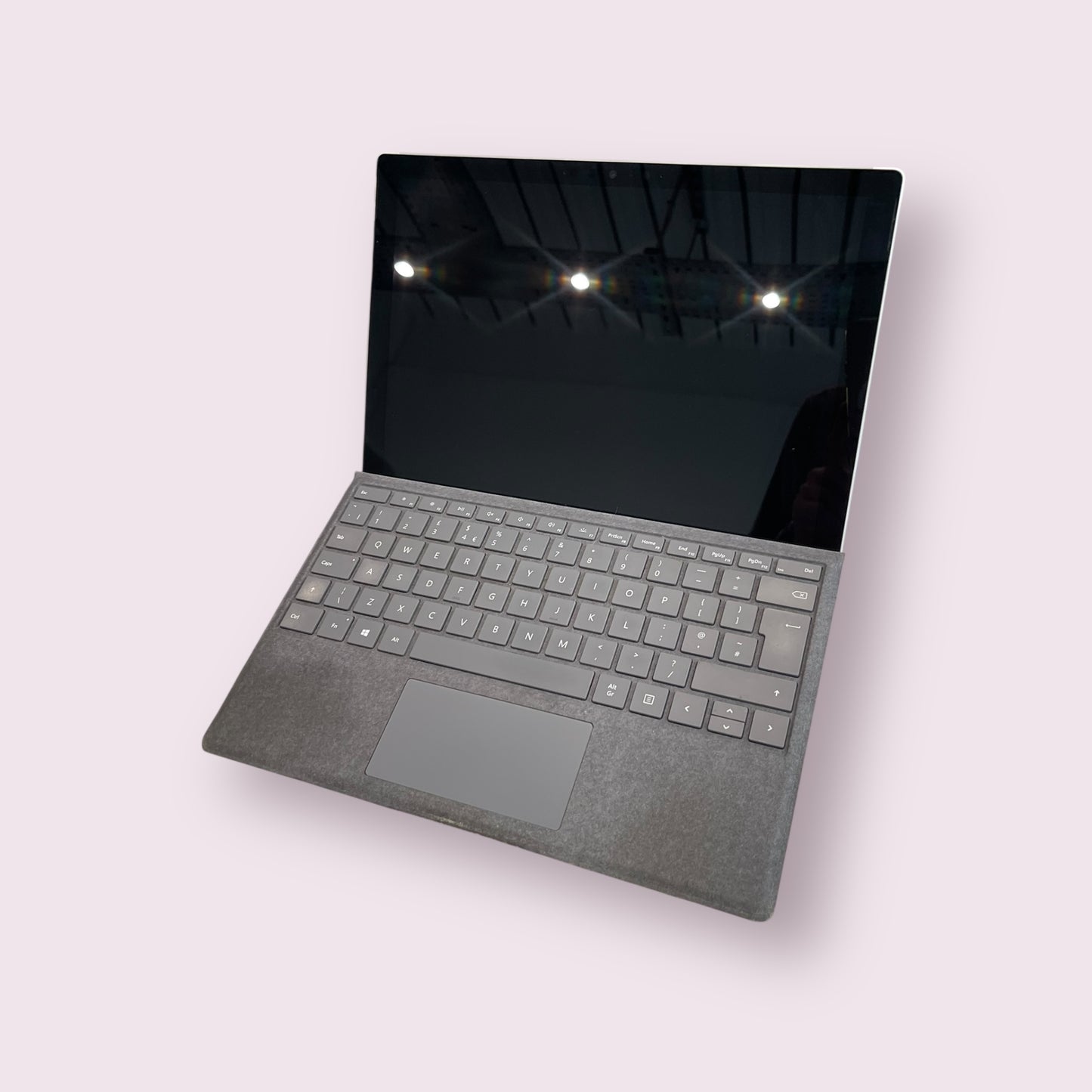Microsoft Surface Pro 7 12.3" i5 8GB 128GB Windows 11 Pro touch screen Tablet Silver With Keyboard - Grade B