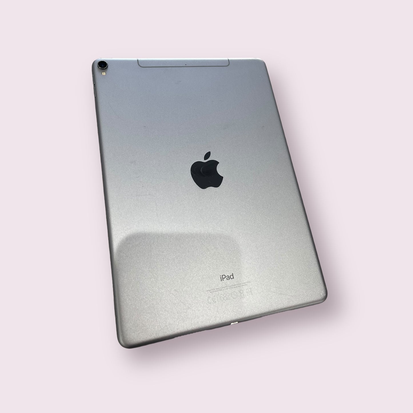 Apple iPad Pro 10.5" 256GB Space Grey - WIFI & Cellular - Unlocked - Grade B