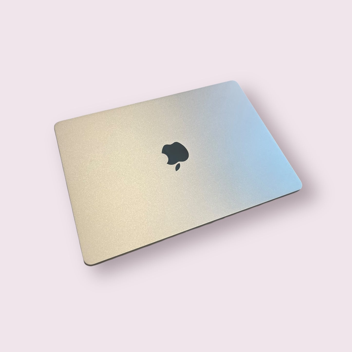 Apple MacBook air 13" M2 2022 A2681 - M2, 8GB RAM, 250GB SSD, Mac OS Sequoia - Starlight Silver - Grade B