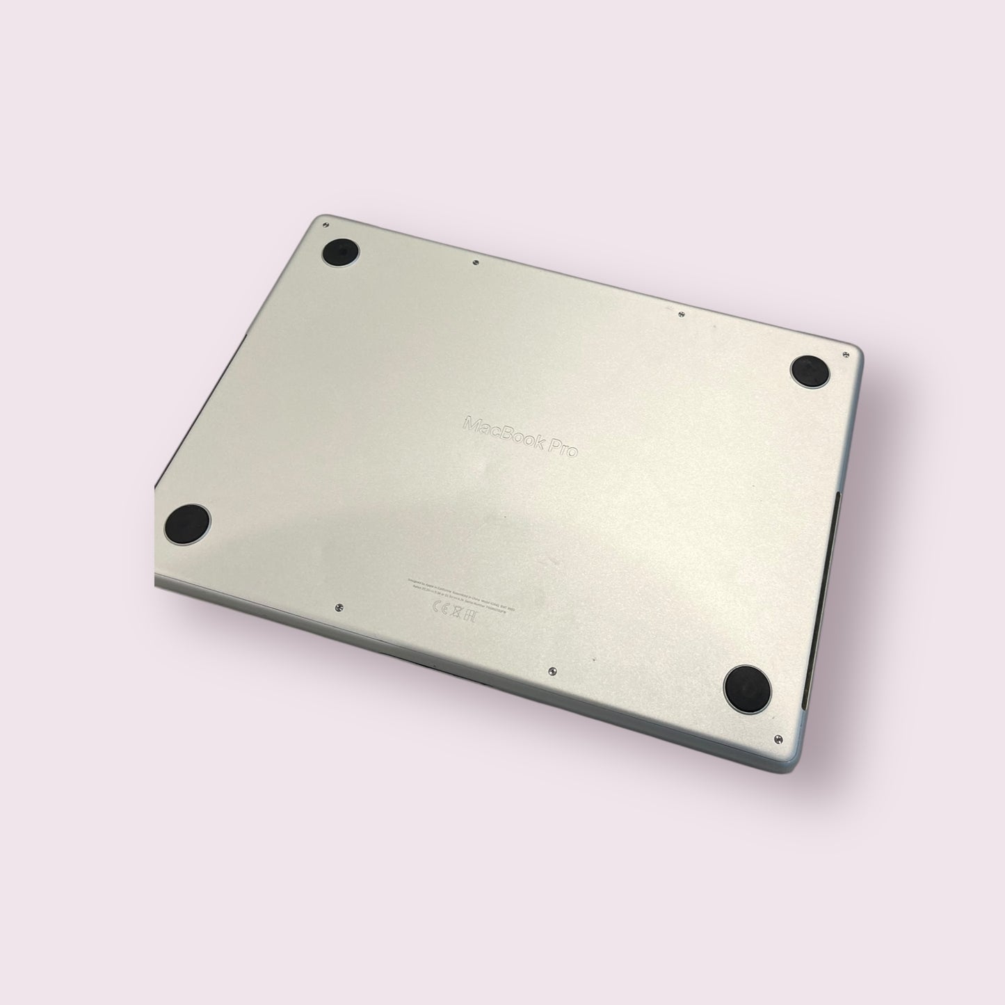 Apple Macbook Pro 14" M1 Pro 2021 A2442 - M1 Pro, 16GB RAM, 512GB SSD, Mac OS Sequoia - Silver - Grade B-