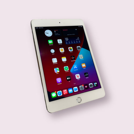 Apple iPad mini 4 32GB Silver - WIFI - Unlocked - Grade B