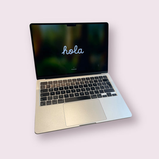 Apple MacBook air 13" M2 2022 A2681 - M2, 8GB RAM, 250GB SSD, Mac OS Sequoia - Starlight Silver - Grade B