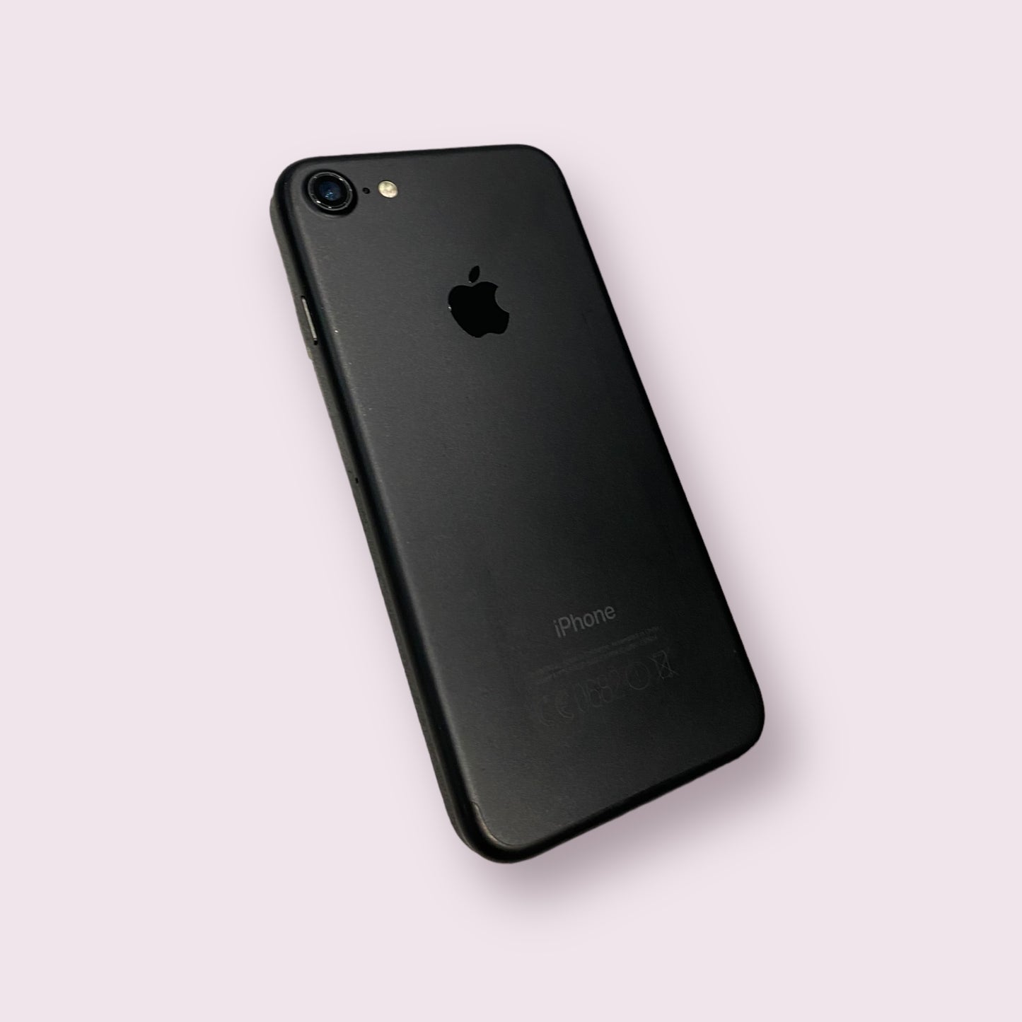 Apple iPhone 7 32GB matte Black Unlocked - Grade B