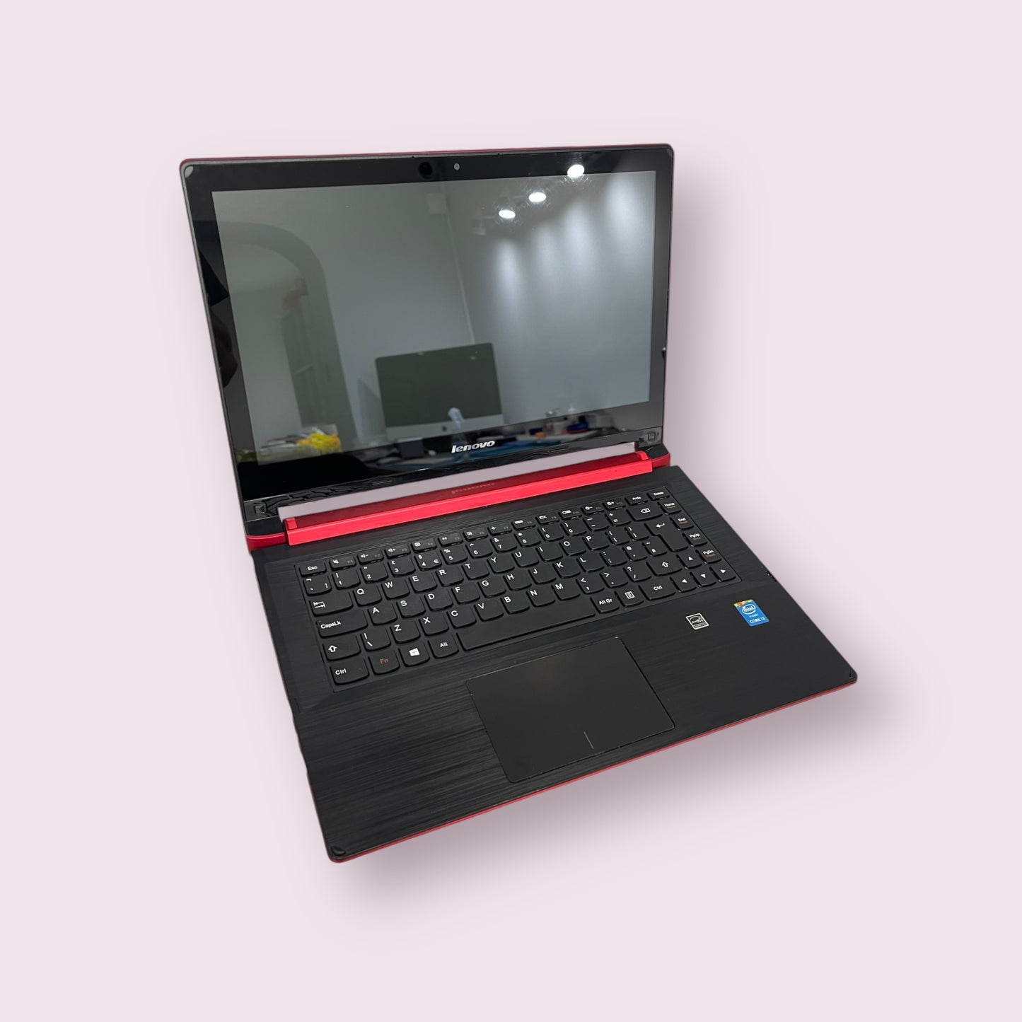 Lenovo 14" Touch screen Windows 10 Laptop Flex 2-14 touch screen Intel I3 4th Gen, 240GB SSD 4GB Ram - Grade B
