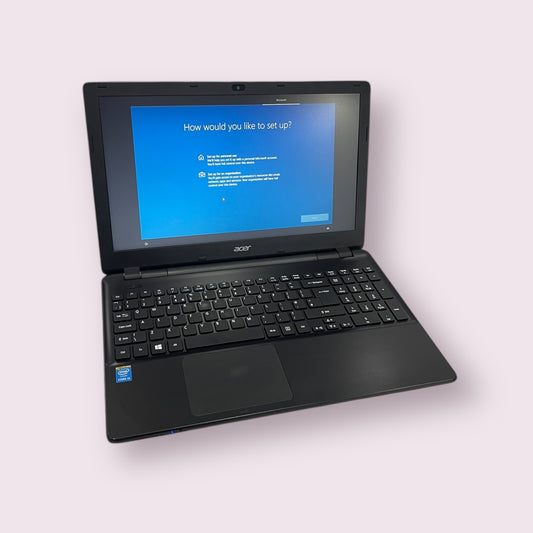 Acer TravelMate P256 15.6" Windows 10 Laptop i3 4th, 500GB SSD, 4GB Ram - Grade B