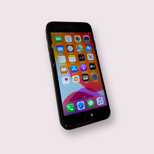 Apple iPhone 7 128gb Black- Unlocked - Grade B - NEW BATTERY