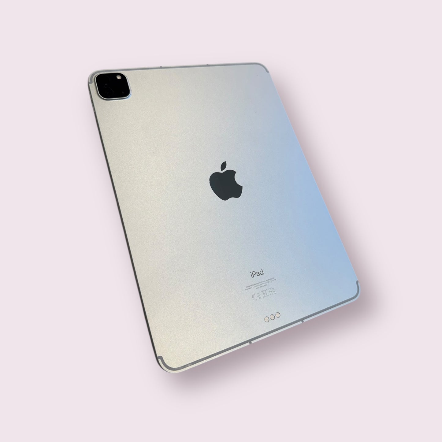 Apple iPad Pro 11" M1 3rd Gen 256GB WIFI & 4G Silver 2021 - Unlocked - Grade B