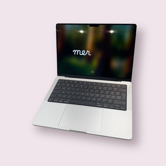 Apple Macbook Pro 14" M3 Pro 2023 A2992 - M3 Pro, 18GB RAM, 1TB SSD, Mac OS Sequoia - Silver - Grade A