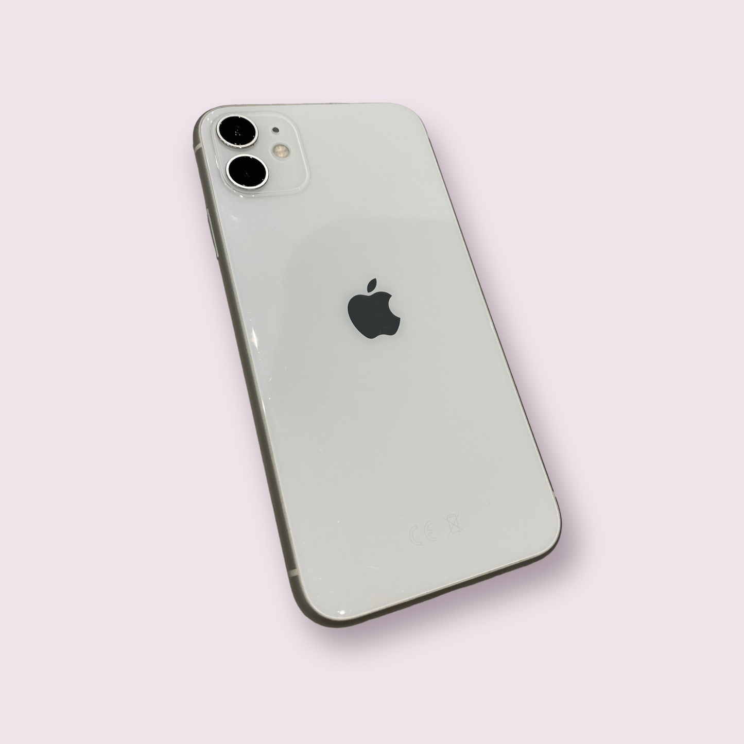 Apple iPhone 11 64GB White Unlocked - Grade B