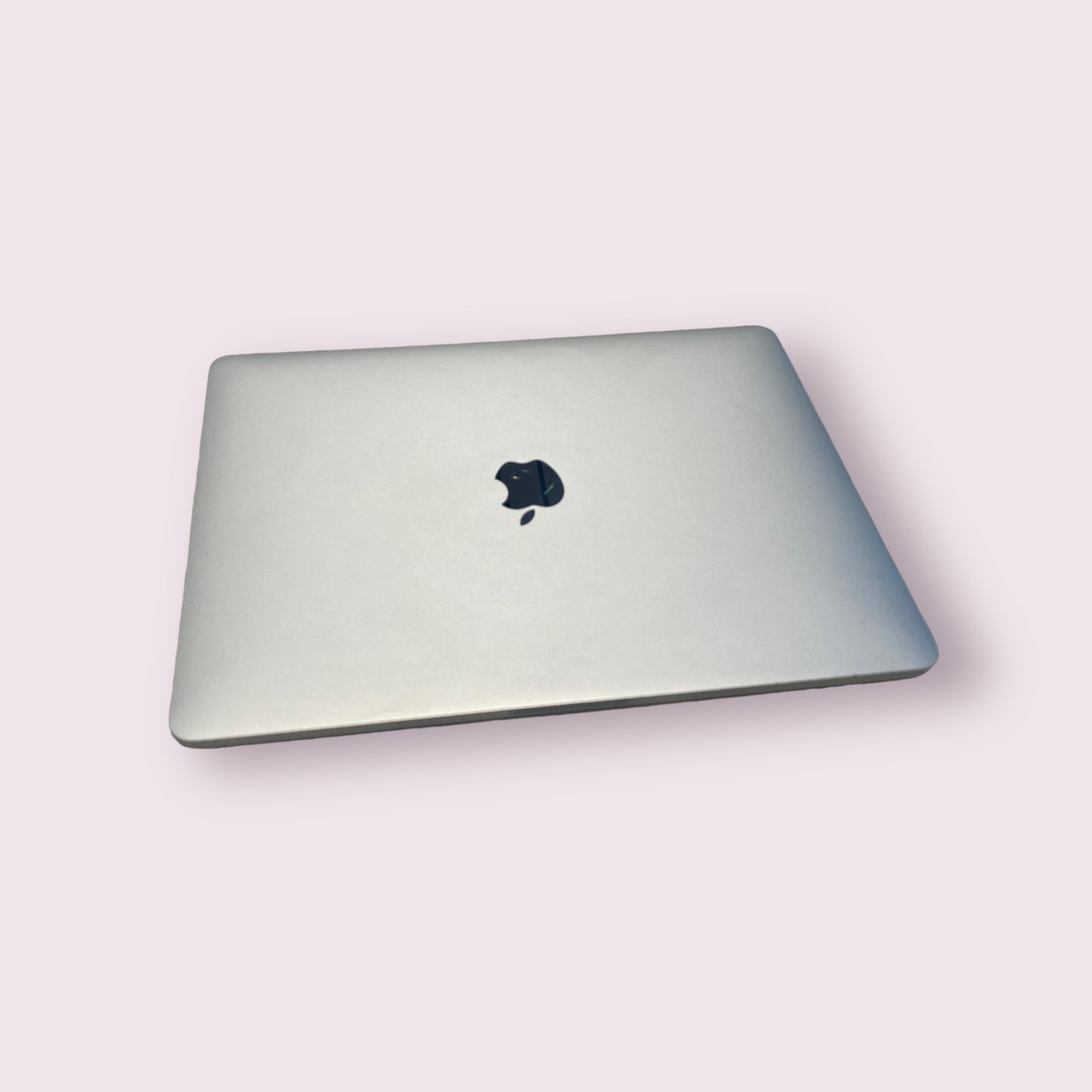 Apple Macbook pro 13" retina A1708 2017 Silver - 8GB RAM, i5 @ 2.3GHz 256GB SSD Mac OS Ventura