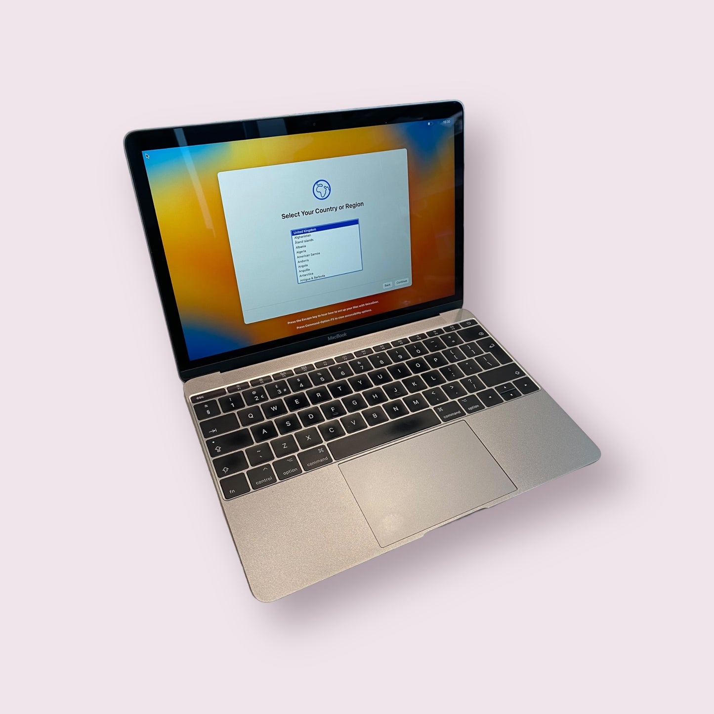 Apple Macbook 12" A1534 2017 Space Grey - 8gb RAM, M3 @ 1.2GHz , 256gb SSD, macOS Ventura