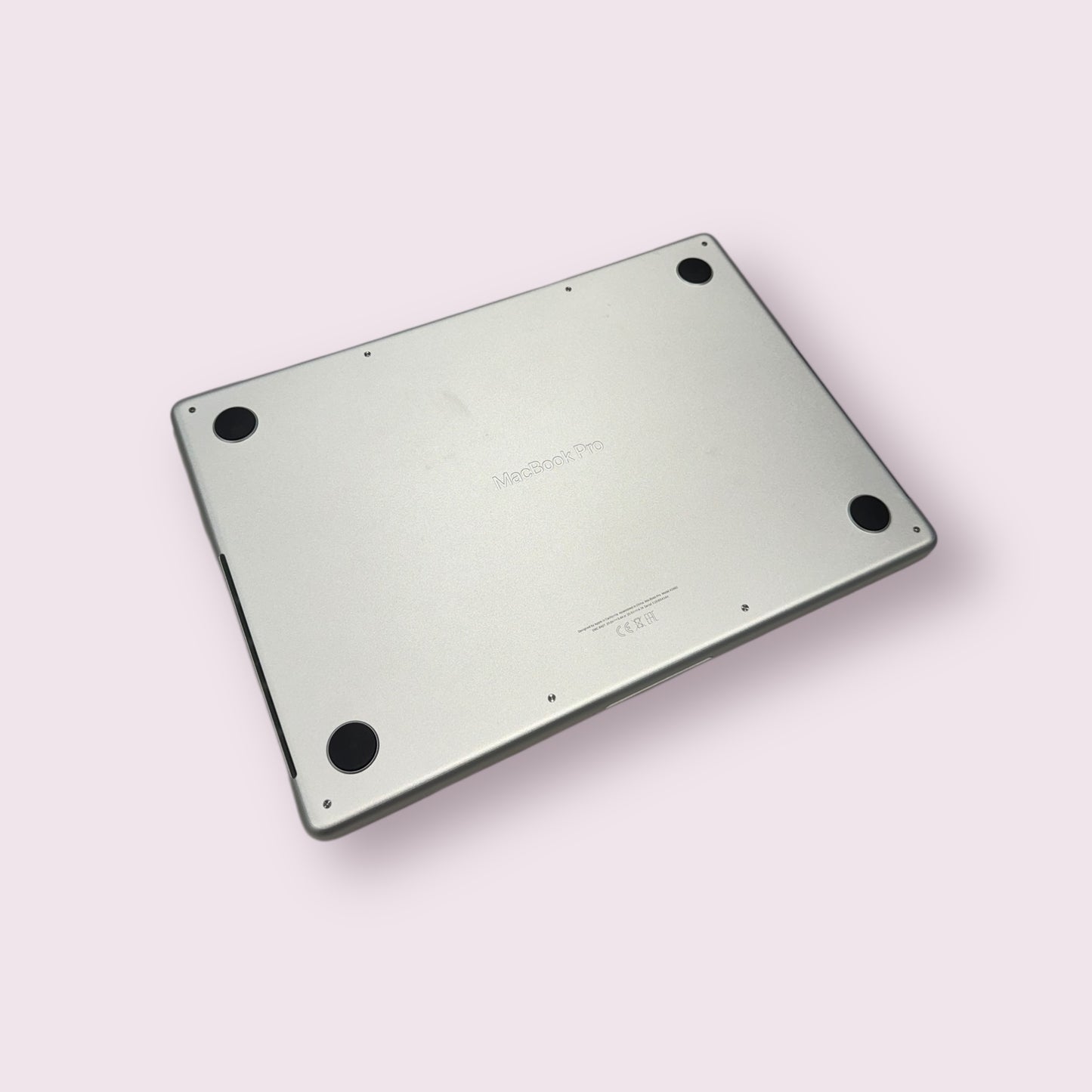 Apple Macbook Pro 14" M3 Pro 2023 A2992 - M3 Pro, 18GB RAM, 1TB SSD, Mac OS Sequoia - Silver - Grade A
