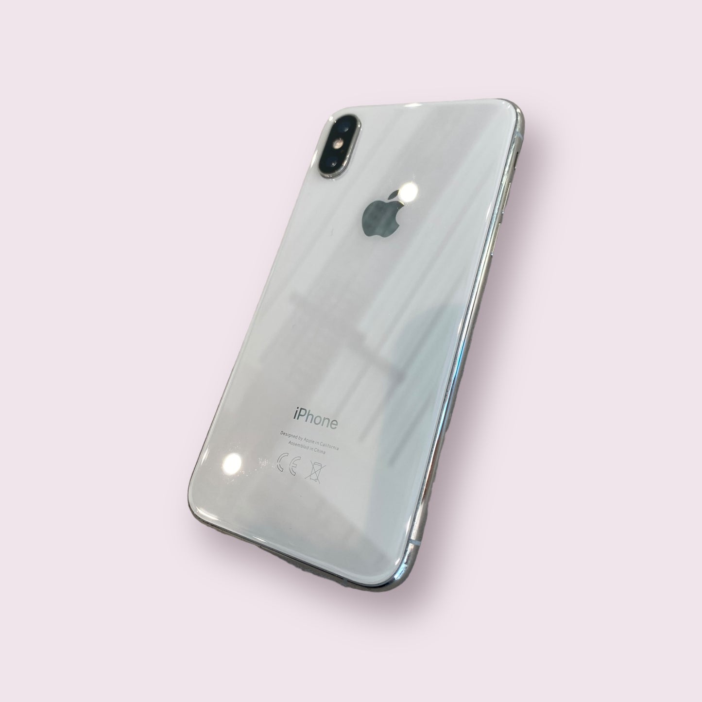Apple iPhone XS 64GB White - Unlocked - Grade B - BH100%