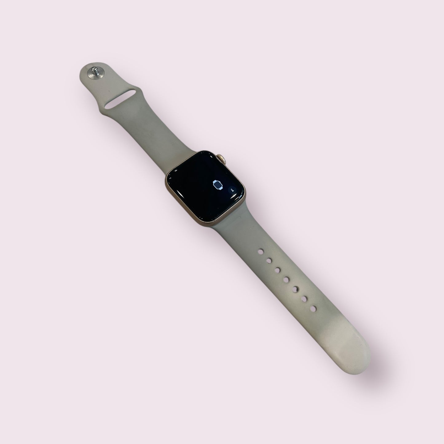 Apple iWatch SE 1st Gen 40mm Gold GPS with Sports Band - Grade B