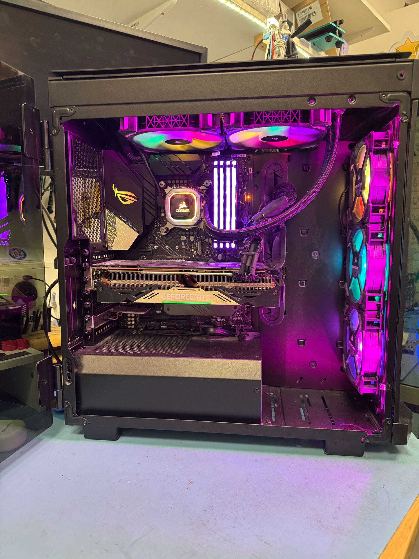USED Custom Built Basic Gaming PC, I9-9900K, 32GB DDR4 RAM, 1TB SSD, RTX 2080 ti, WIFI - Used - Grade B