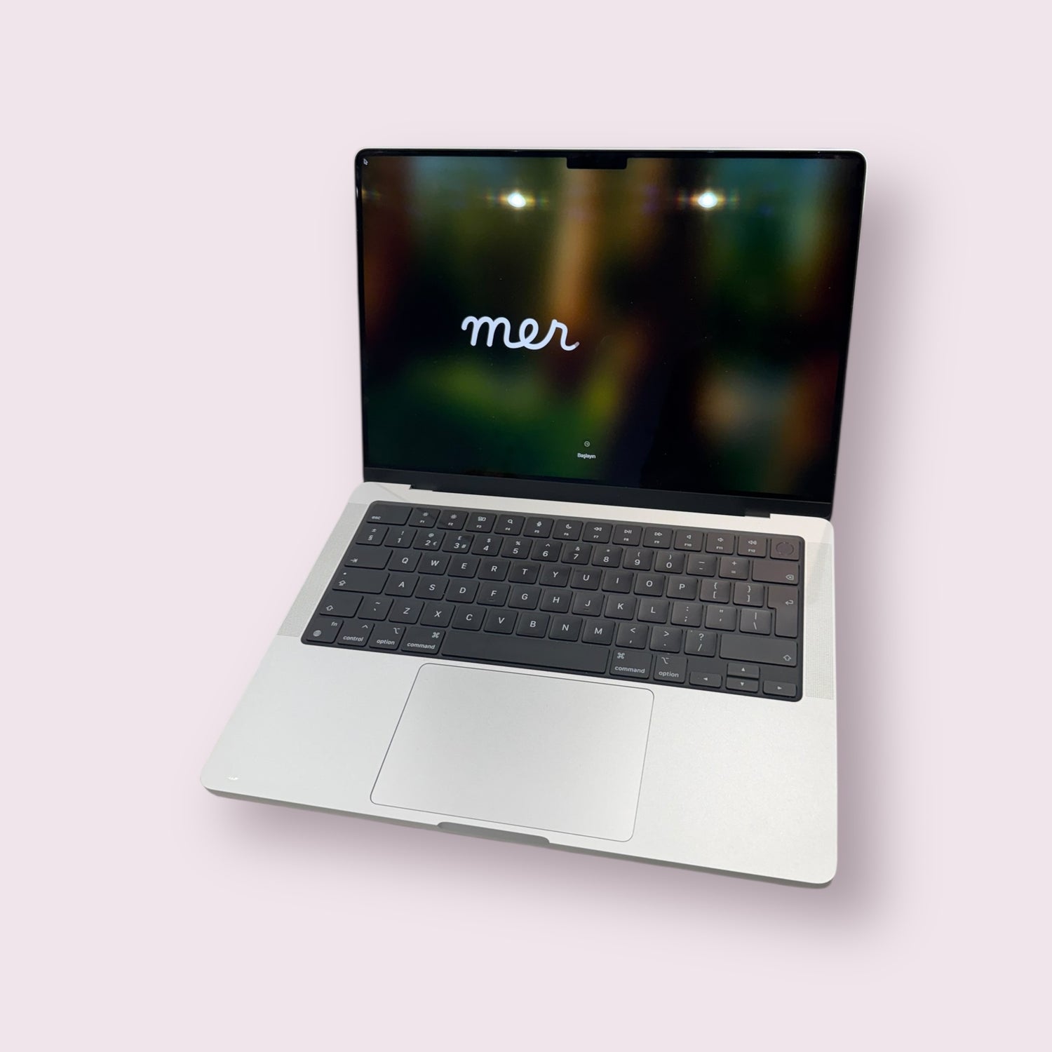 Refurbished Laptops & Macbooks