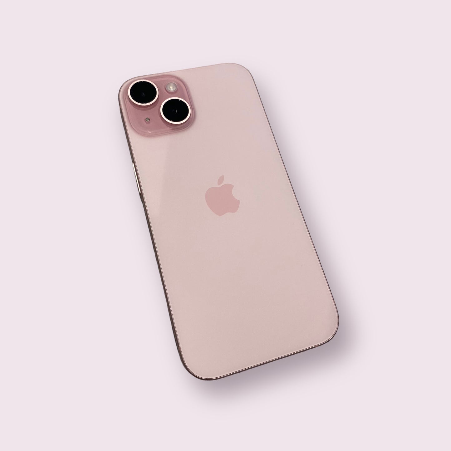 Apple iPhone 15 128GB Pink - Unlocked - Grade A+ - BH 100%