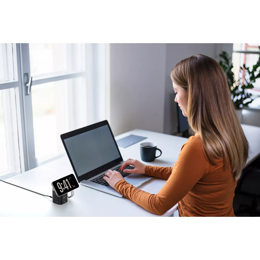 AMAZINGthing - Thunder Pro - 5-in-1 Charging MagSafe Station & Stand - Black