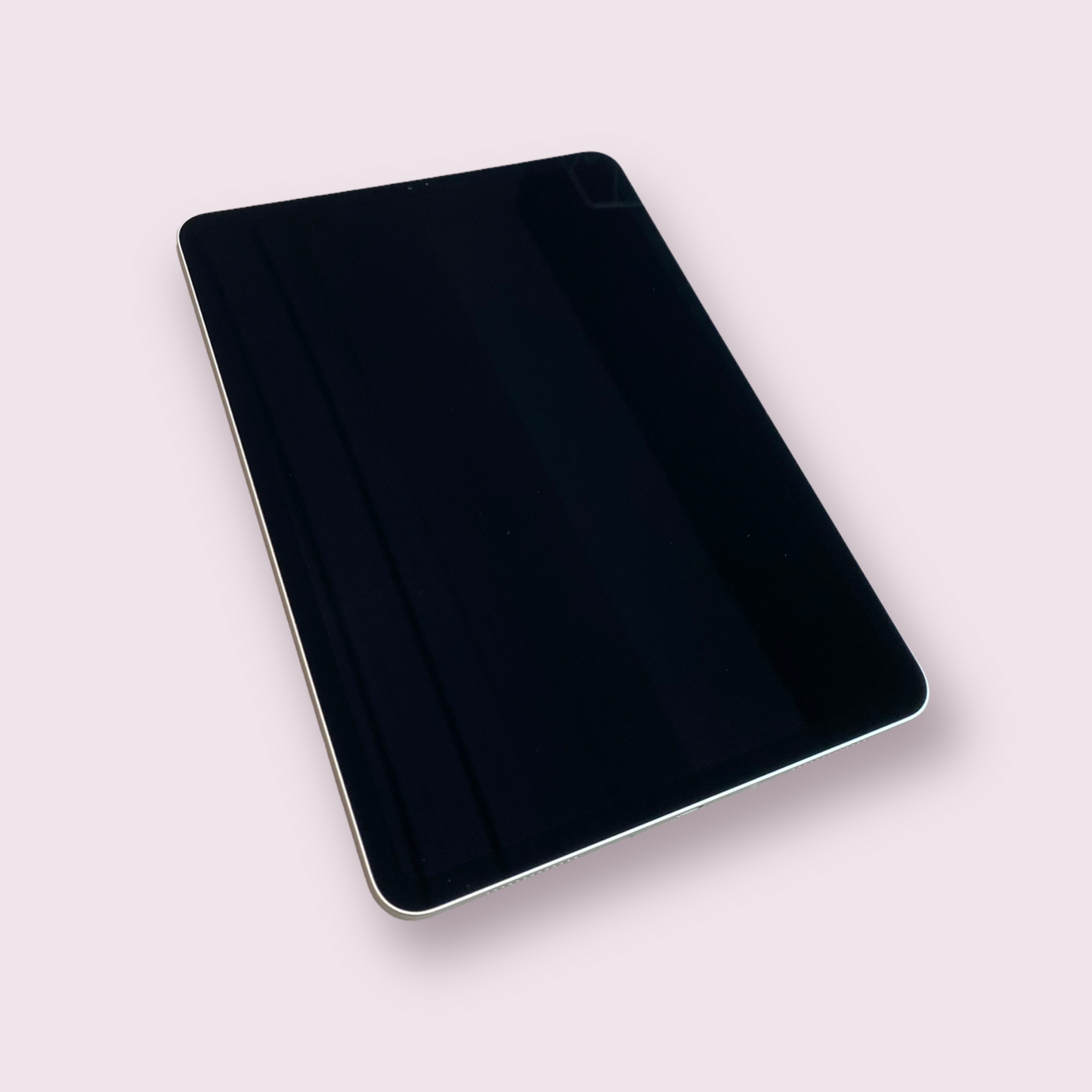 Apple iPad Pro 11" 1st Generation 64GB WIFI & Cellular Silver - Unlocked - Grade B