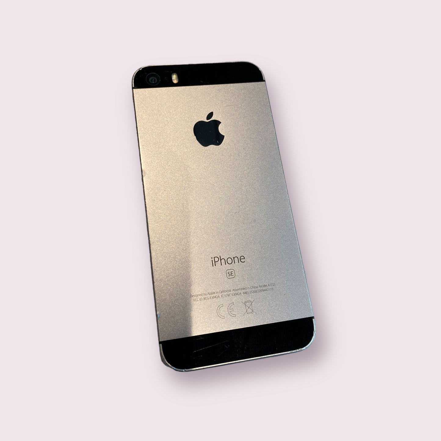 Apple iPhone SE 32gb space grey - Unlocked - Grade B